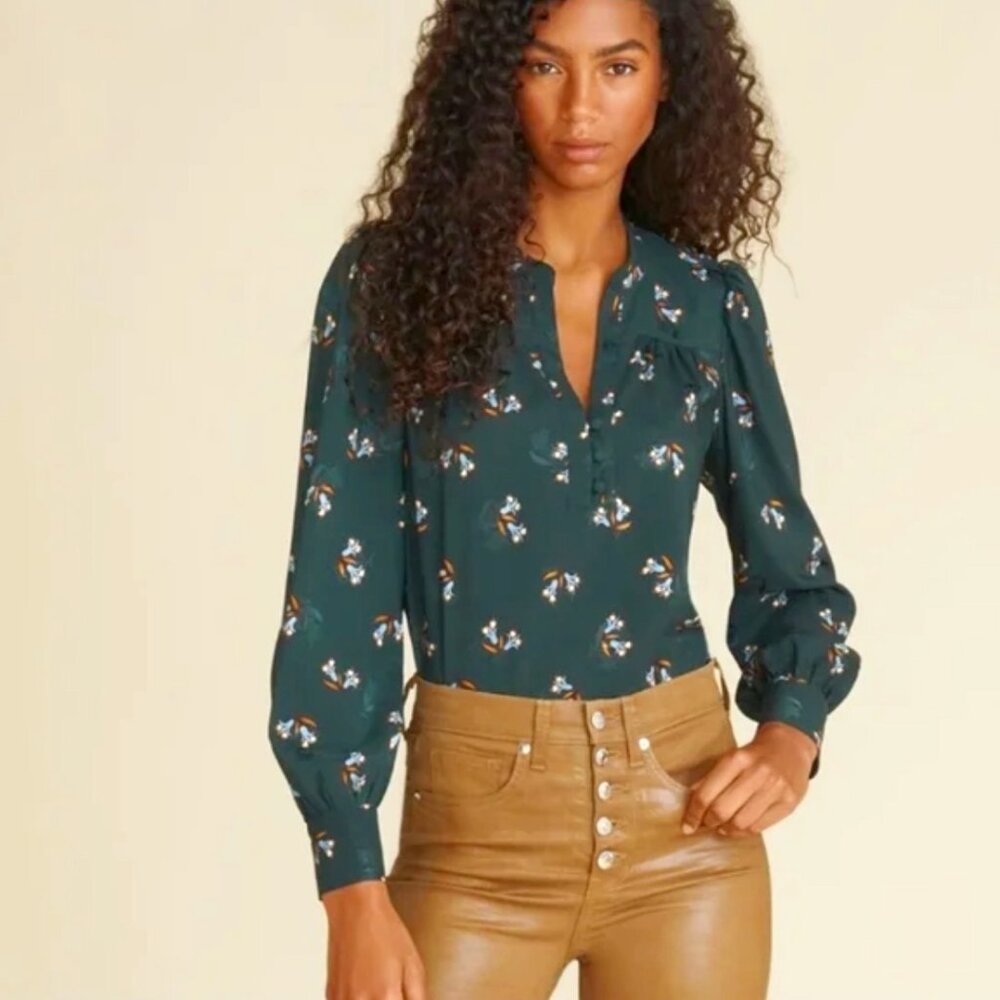 Veronica Beard Abbie Bouquet Print Top in Evergreen Multi